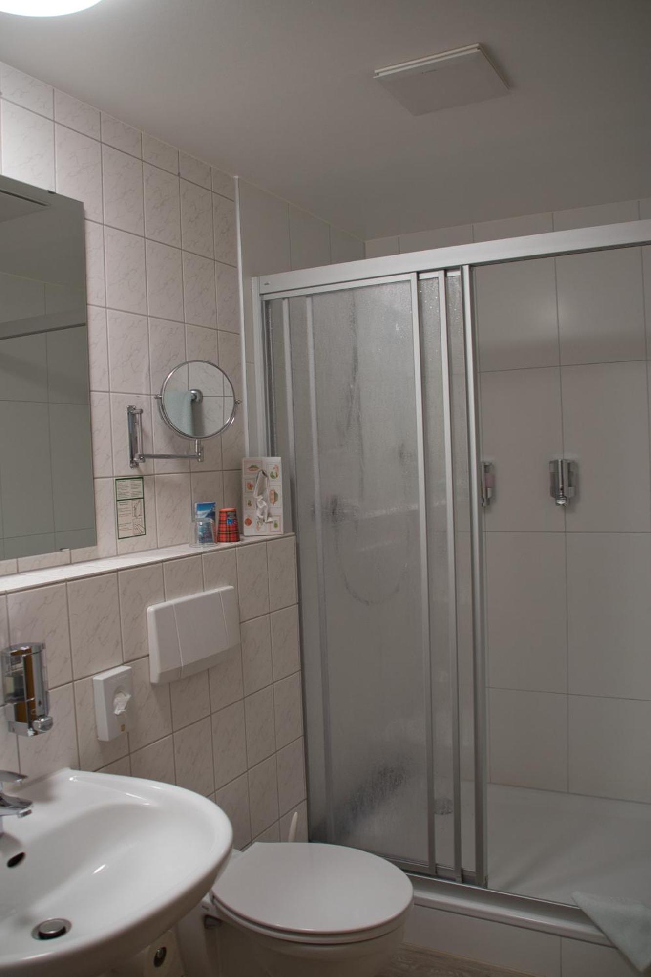 Hotel Quellenhof Залцгитер Екстериор снимка